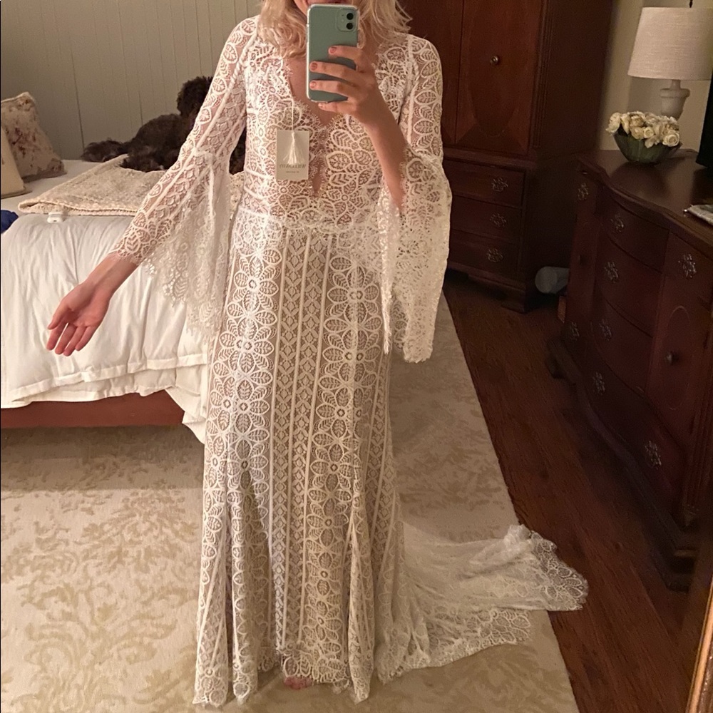 Anthropologie BHLDN x Willowby Adelaide Lace Wedding Gown Size 8